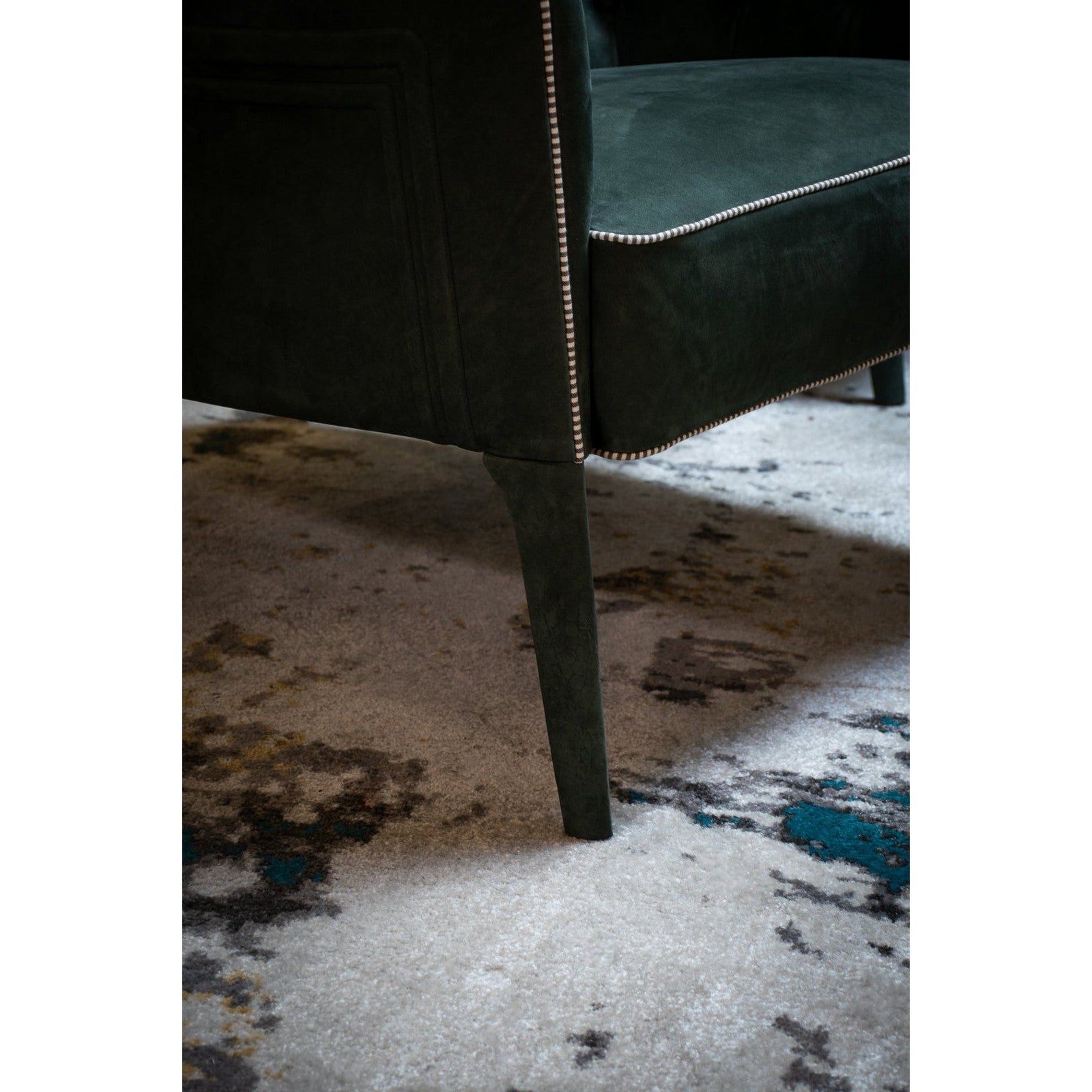 Vittoria Frigerio Piola Arm Chair Floor Sample – Qyrevo